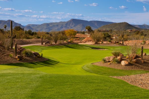 Golf Course Groundskeeping in Anoka